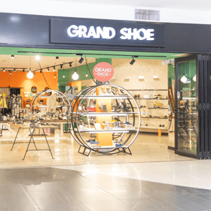 Grand Shoe